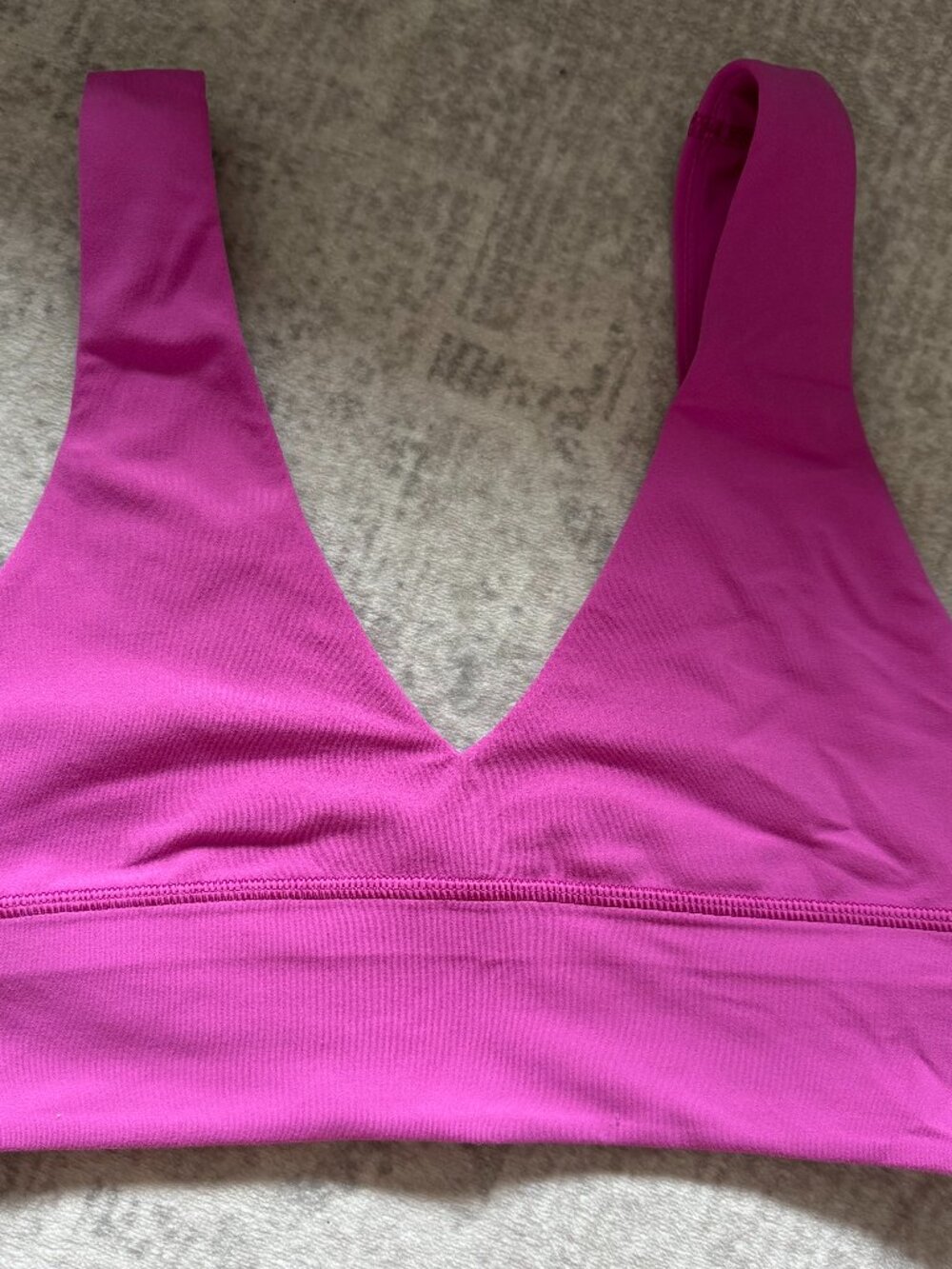 Lululemon Align V Neck Bra